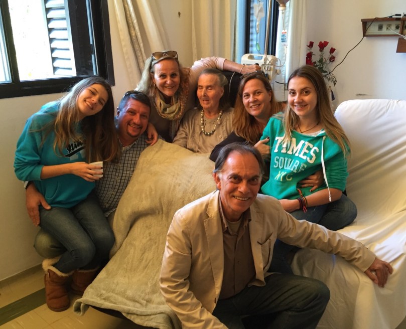 Mamãe e Familia 2015-06-20 15.39.56